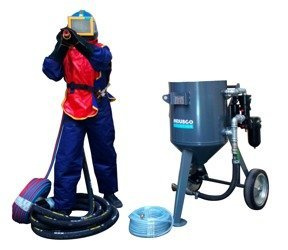 STANDARD remote controlled sand blasting package 100L